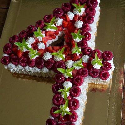 Number cake framboise